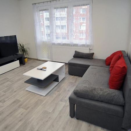 Apartman Zuzka เยเซนิค ภายนอก รูปภาพ