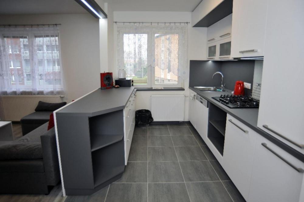 Apartman Zuzka เยเซนิค ภายนอก รูปภาพ